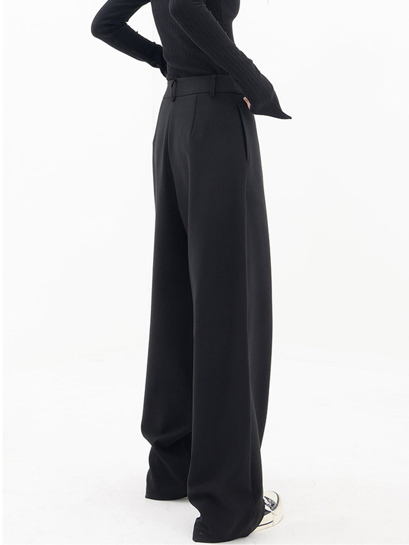 Hazel I Wide-Legged Trousers with Asymmetric Buttons