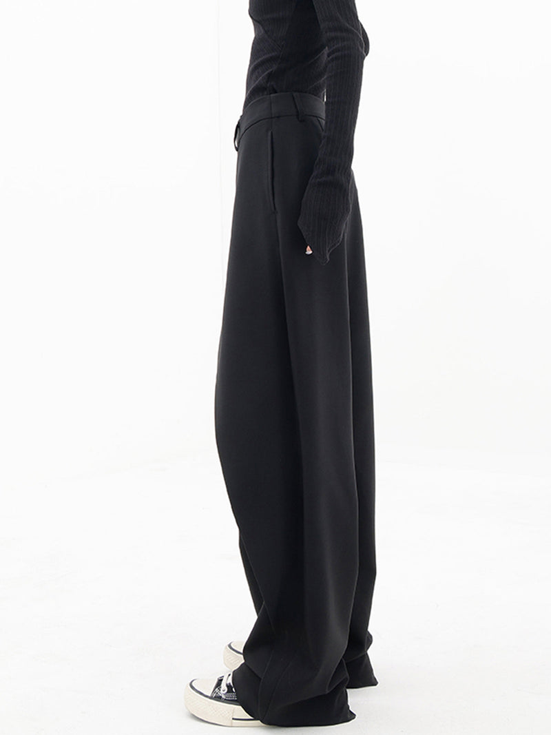 Hazel I Wide-Legged Trousers with Asymmetric Buttons